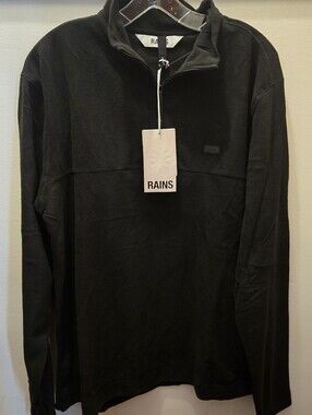 Nwt Rains Men’s Black Zip-Neck Pullover Fleece